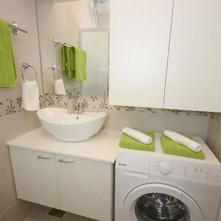 Mina Apartment *